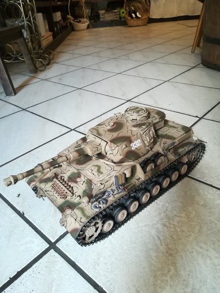 panzer IV w sklepie 2.jpg